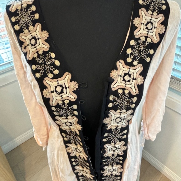 Free People - Picture 5 of 5